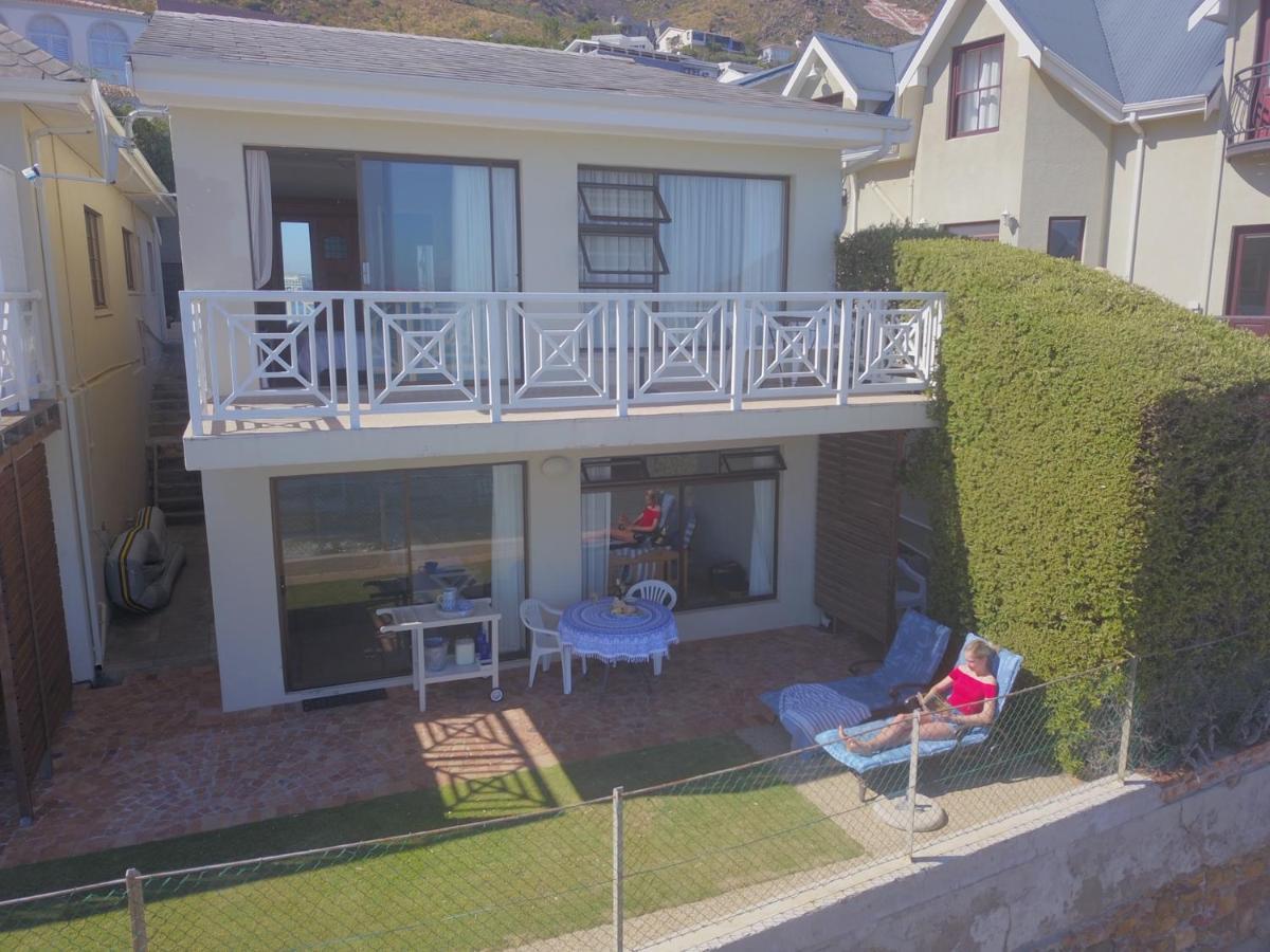 By Apartment Gordonʼs Bay